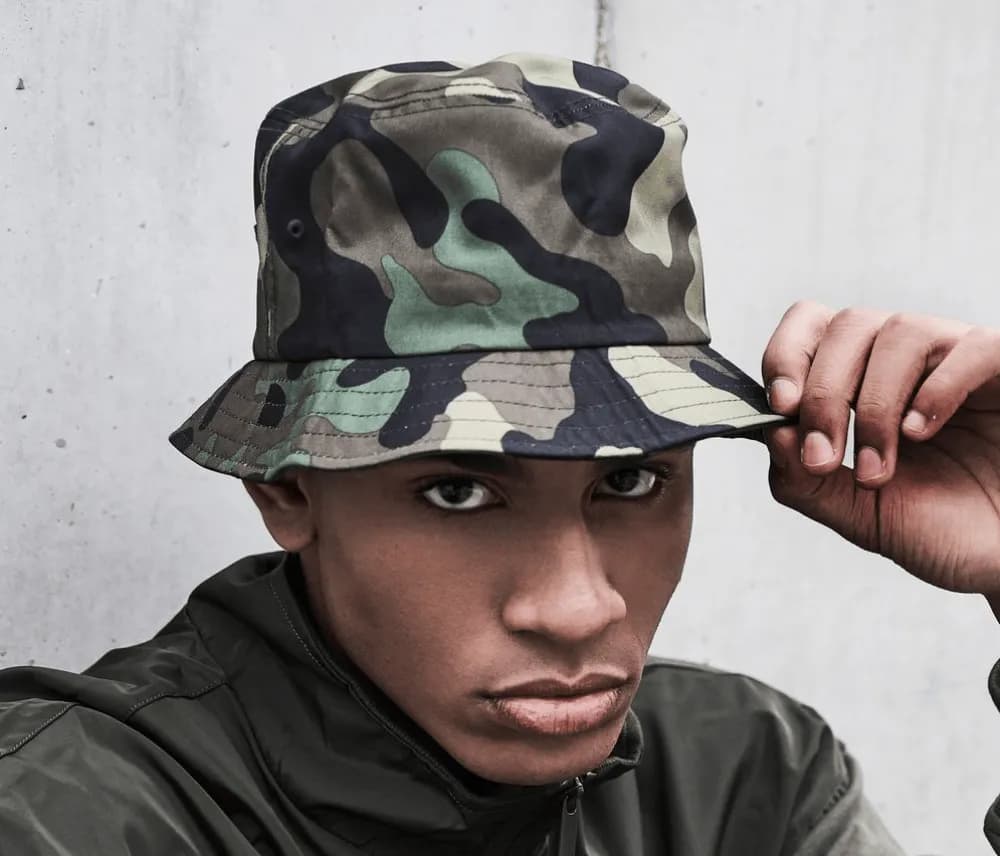 Camouflage-Fischerhut