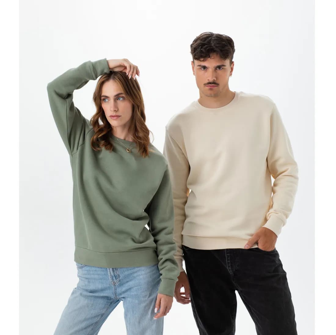 Essential Sweatshirt