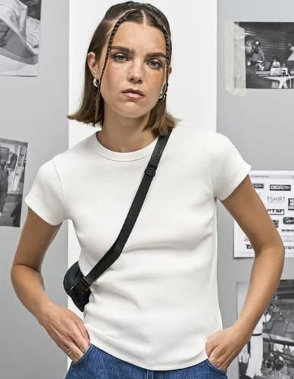 Women’s Ribbed T-Shirt Sara