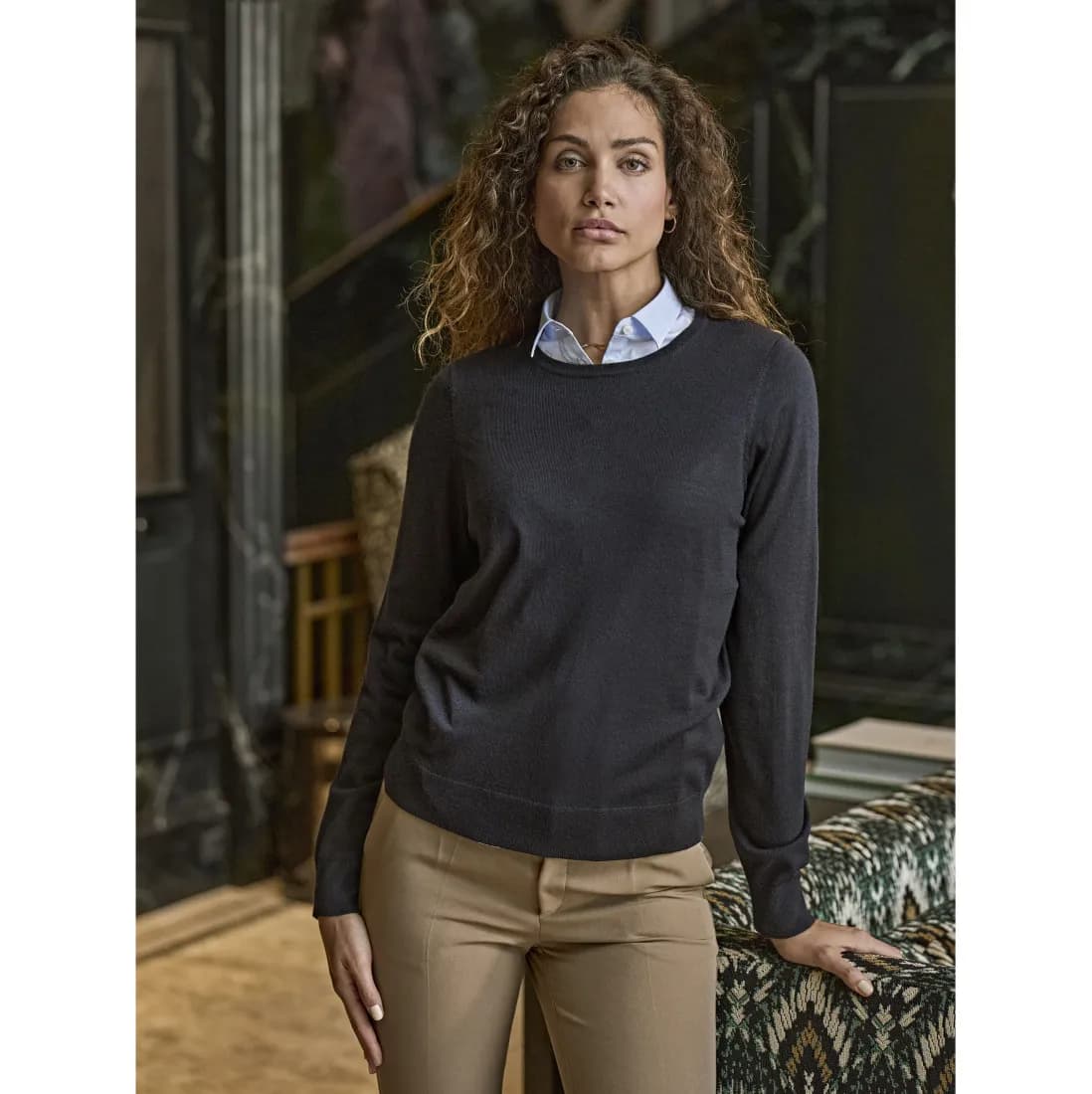 Womens Crew Neck