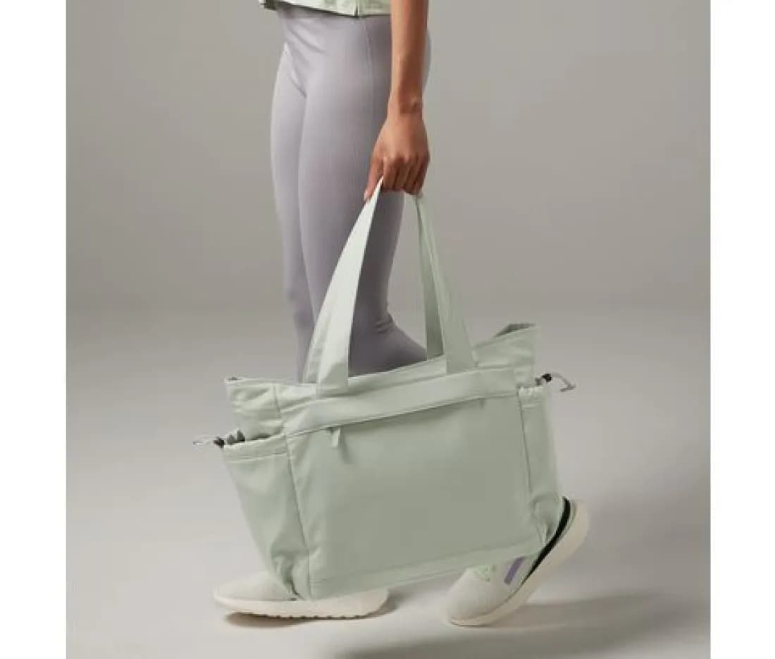 Studio Oversized Tote