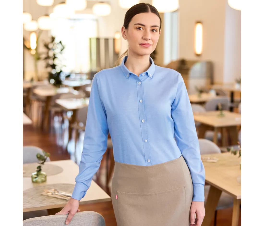 Women's Long-Sleeve Stretch Oxford Shirt