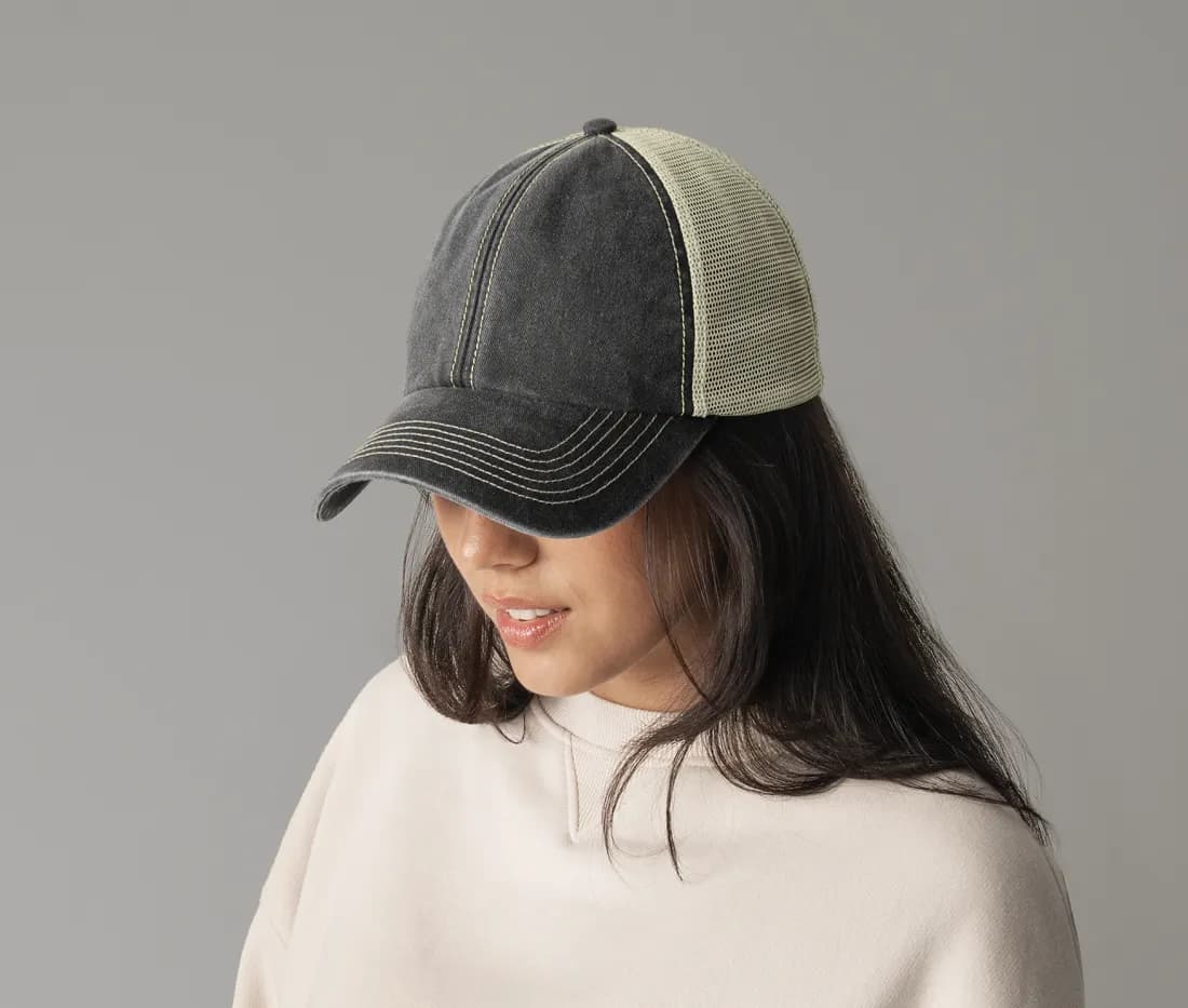6 Panel Vintage Trucker