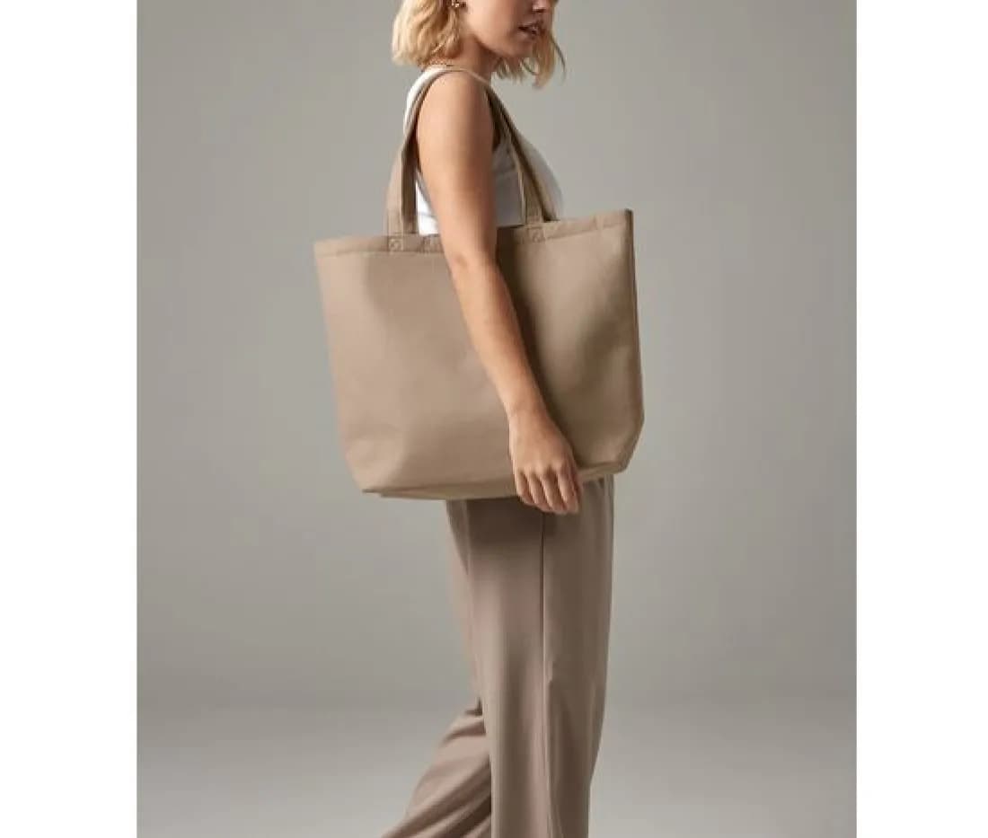Felt Shopper