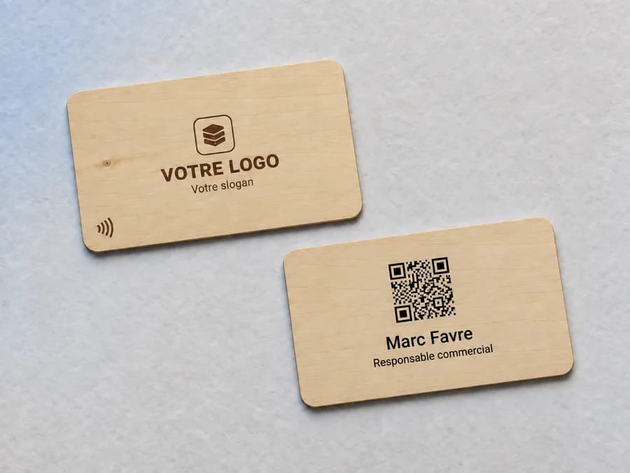 NFC-Visitenkarte Linde, Vorder- und Rückseite
