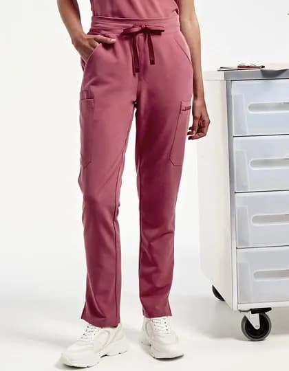 Relentless Women’s Onna-Stretch Cargo Pant
