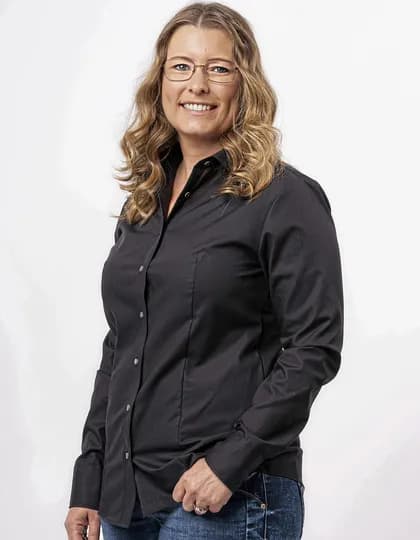 Women’s Blouse Comfort Fit Long Sleeve