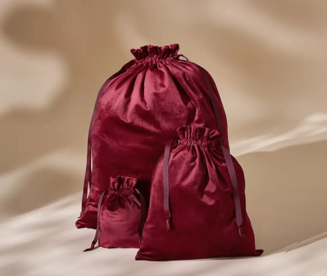Velvet Giftbag with Ribbon Drawstring