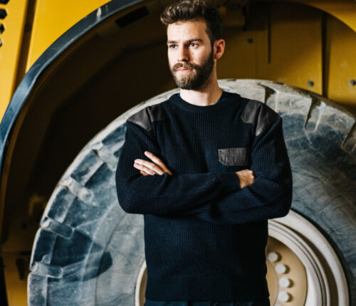 VELILLA Grobstrickpullover mit Rundhalsausschnitt – Verstärkte Schultern & Ellenbogen – VL100