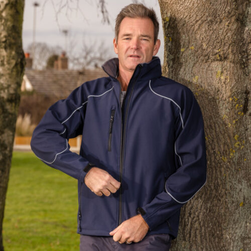 RESULT® Softshelljacke mit Kapuze – Ripstop, winddicht & wetterfest